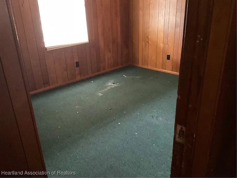 1025 Lakeview Dr #1 — Photo 12
