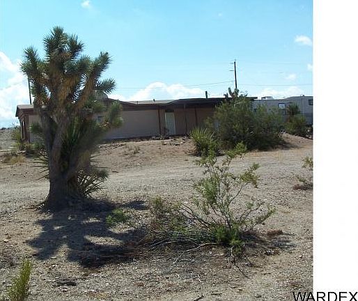 2nd image of 1625 W Sugarloaf Dr