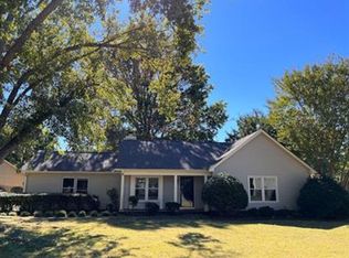 115 Violet Dr, Madison, AL 35758