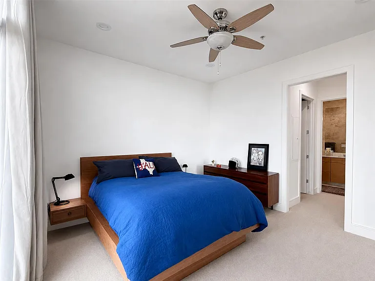 555 5th St #730 — Photo 11