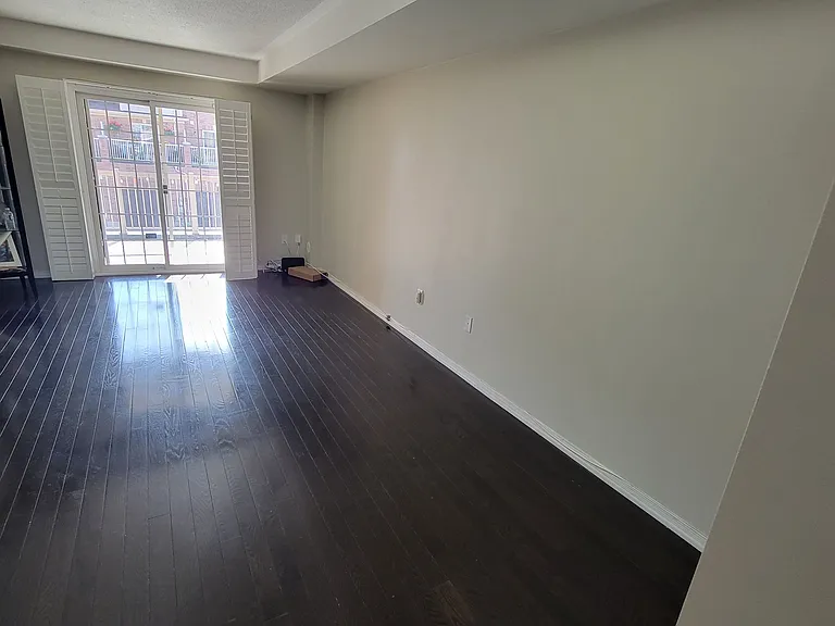 11 Valliere Dr — Photo 7