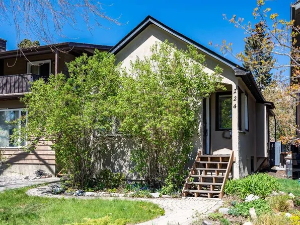 224 S 30th Ave NE, Calgary, AB T2E 2C9