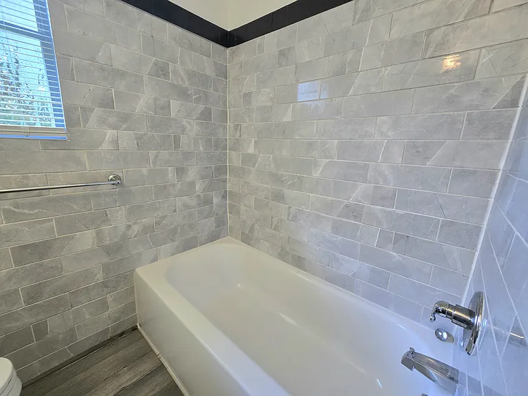 1017 Fremont Ave — Photo 16