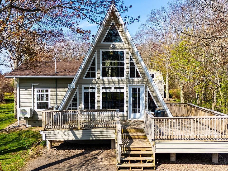 1st image of 75 Evangeline Beach Rd N