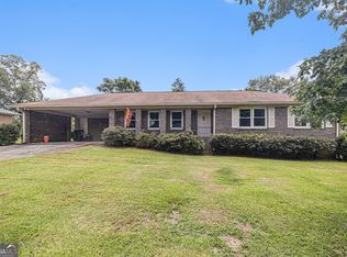 130 Woodmont Dr, Griffin, GA 30224