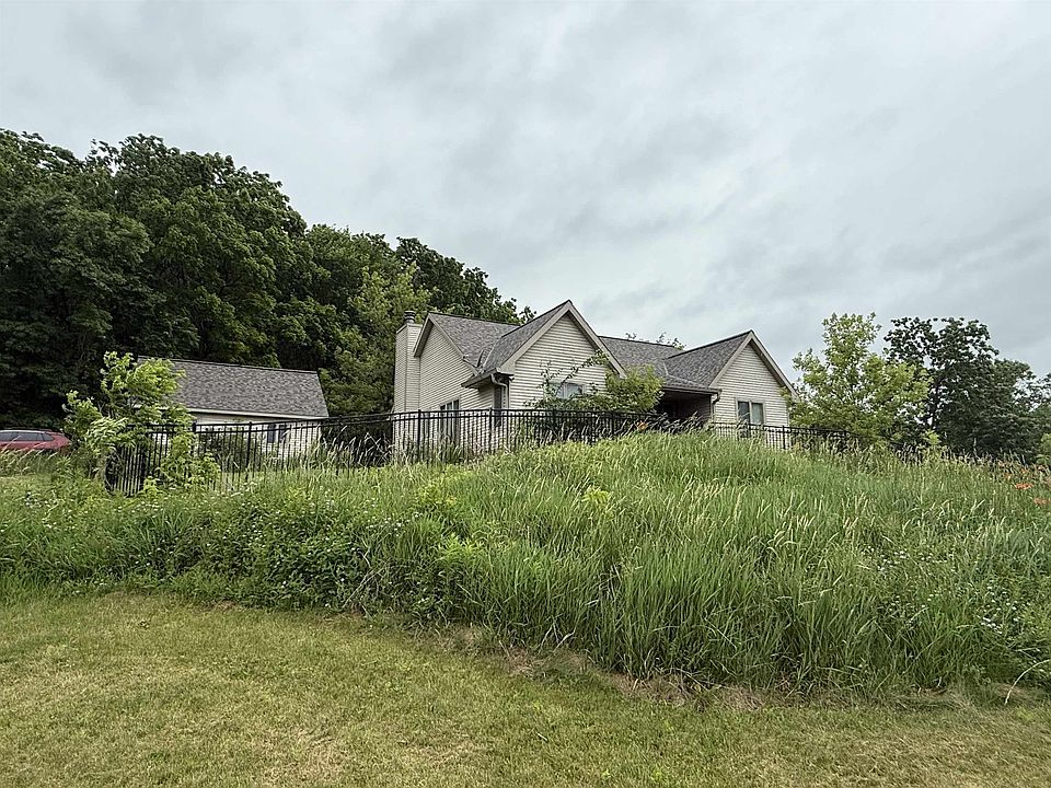 2nd image of 6435 Portage Rd