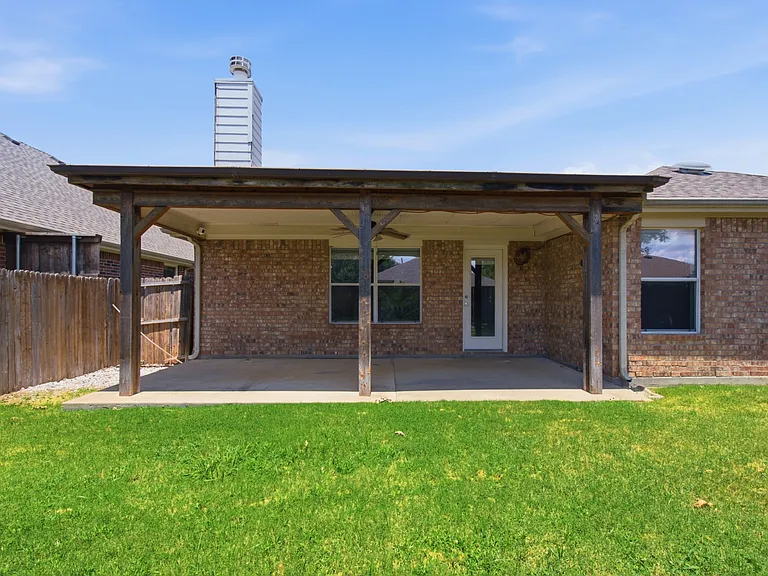 2324 Evening Song Dr — Photo 11