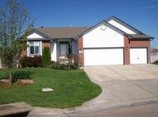 164 S Maple Dunes Ct, Wichita, KS 67235