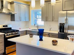 1822 Hutchinson Rvr Py E, Bronx, NY 10461