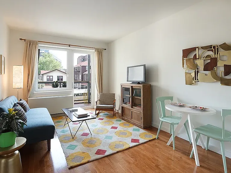 22 Caton Pl #2L — Photo 1