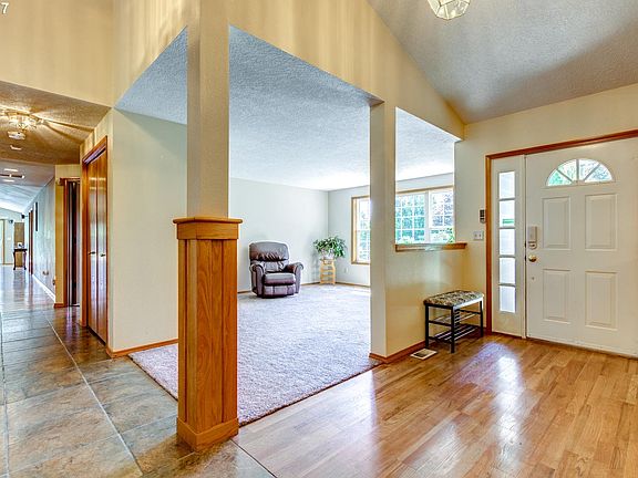 5th image of 15017 NE 126th Ave