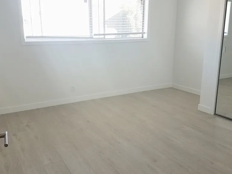 2821 Colorado Ave — Photo 28