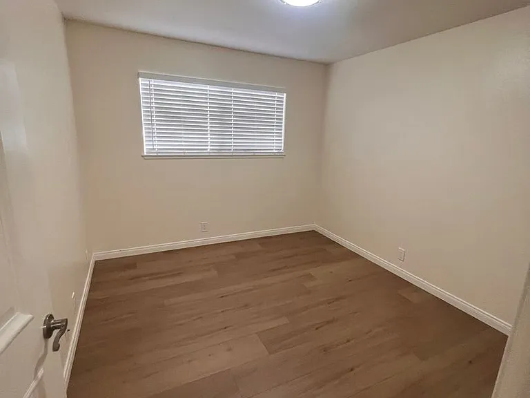 1142 Ashbury Ct — Photo 22