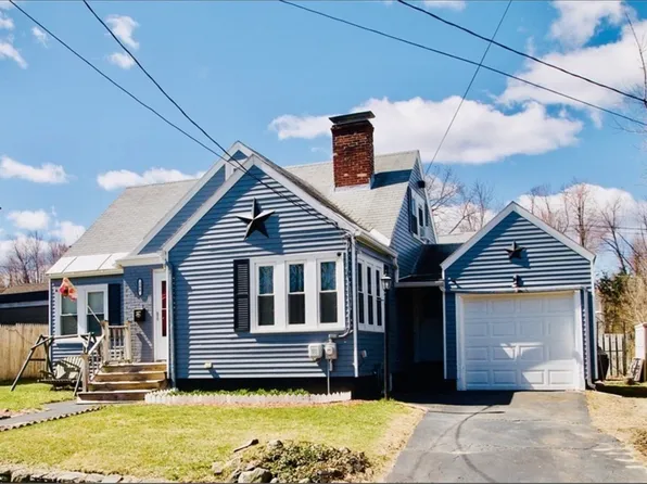 298 Clarendon St, Fitchburg, MA 01420