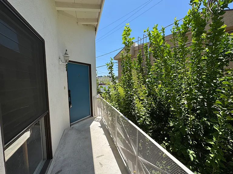 4418 Vantage Ave #3 — Photo 10