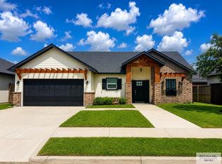 7231 Dominica Dr, Brownsville, TX 78520