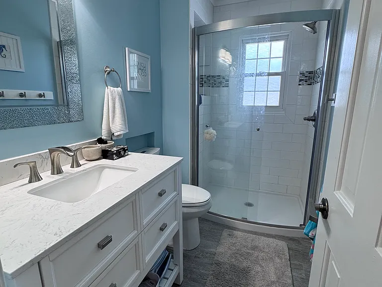 1436 Sir Richard Rd — Photo 44
