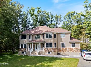 237 Footprint Rd, East Stroudsburg, PA 18302