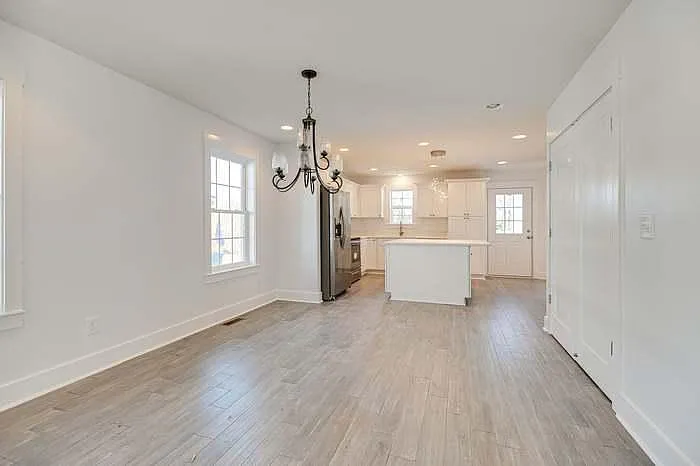510 Gant St — Photo 6