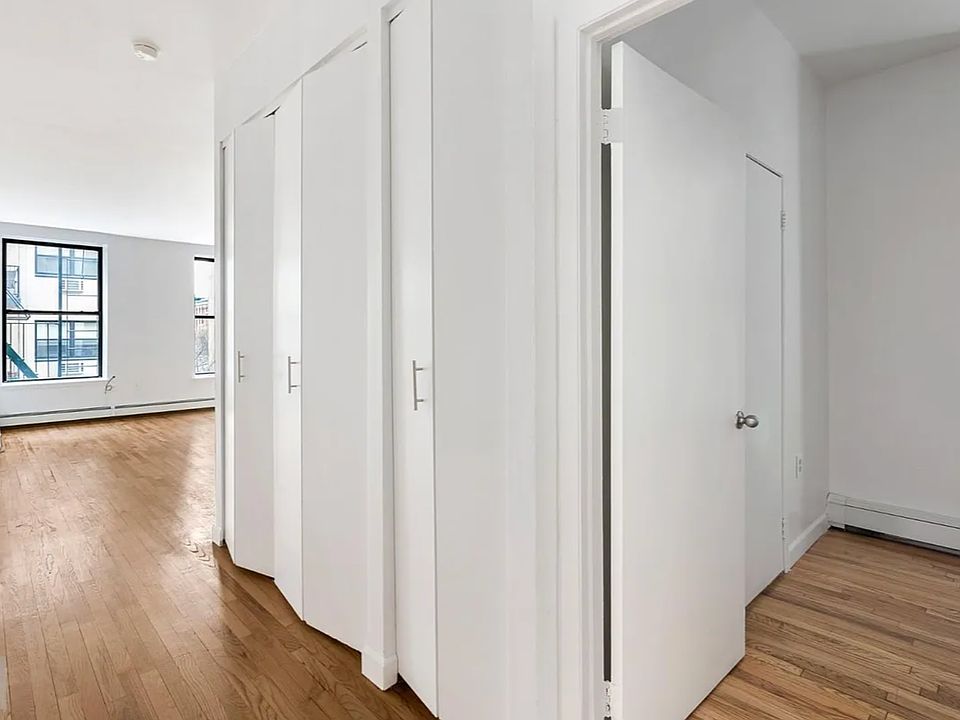 2nd image of 614 Saint Nicholas Ave APT 2D