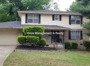 1200 Southedge Dr, Little Rock, AR 72227