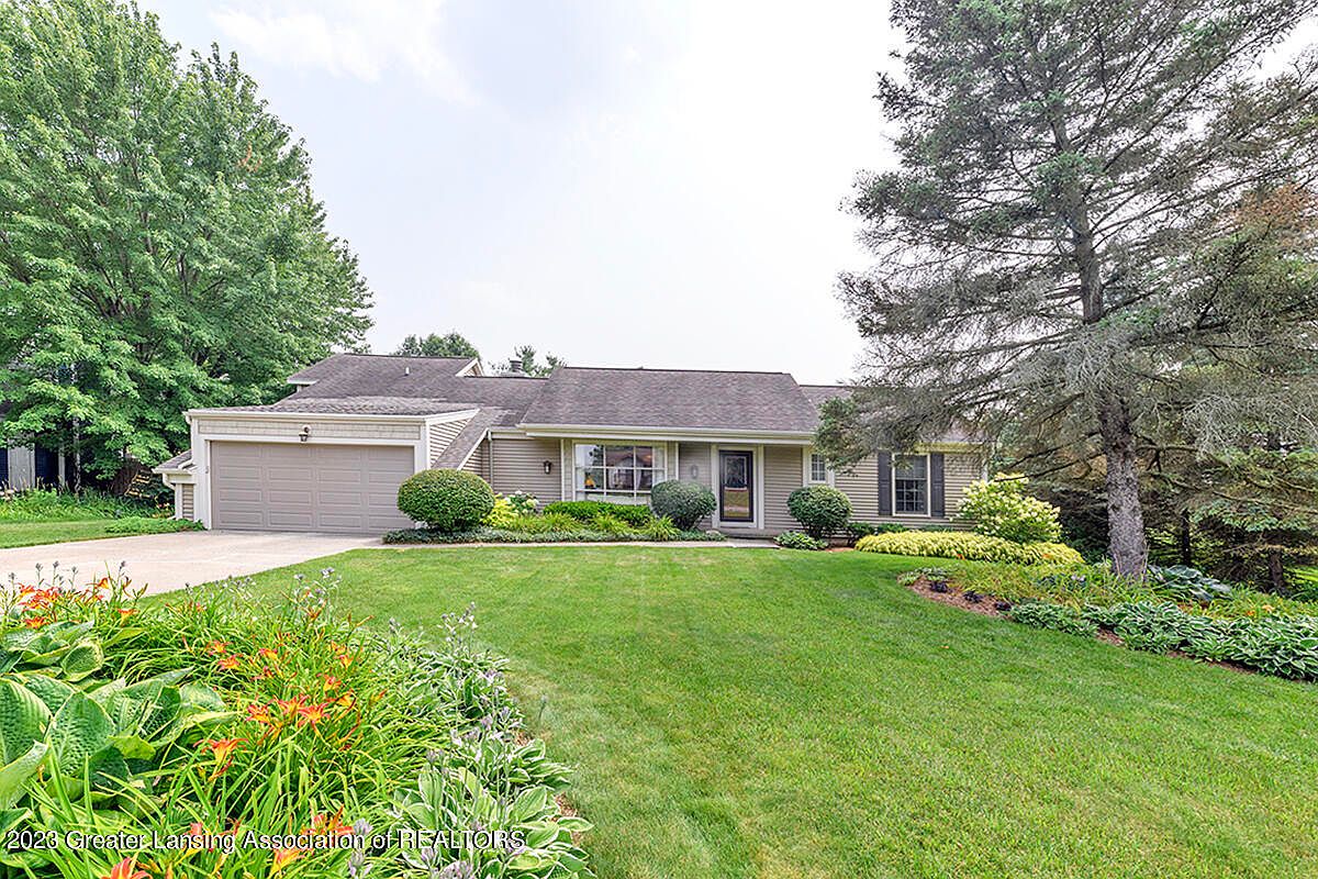 1908 Maple Shade Dr, Williamston, MI 48895 Zillow