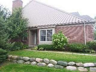 2nd image of 1886 Dunham Dr #1