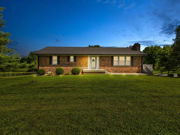 2383 McBrayer Rd, Clearfield, KY 40313