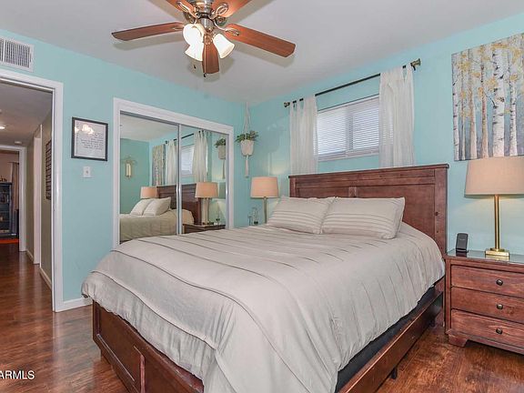 5th image of 2051 W SOLANO Drive