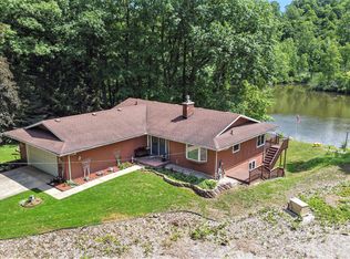 4312 Hills Haven Rd, Buchanan, MI 49107