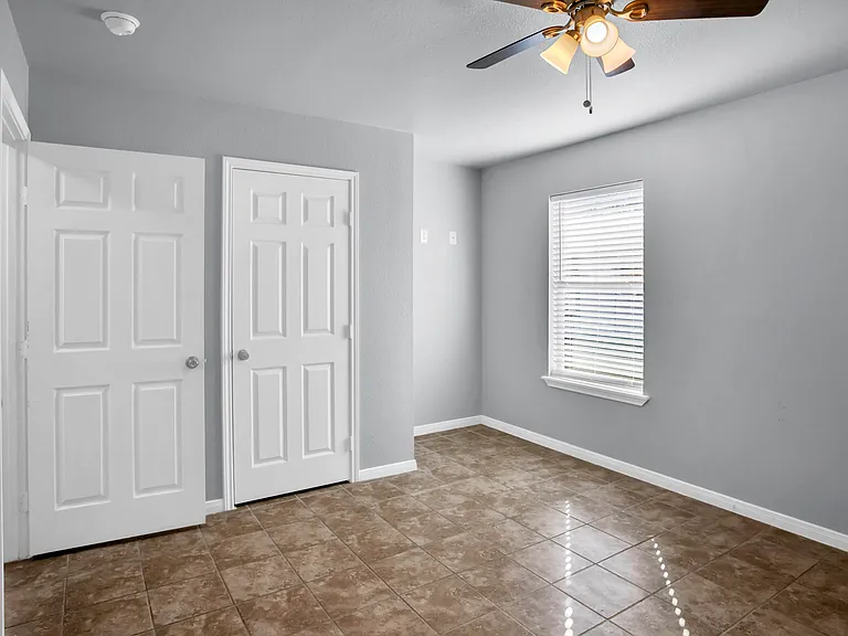 2105 Westwind Cir #A — Photo 11