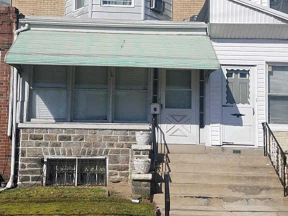 2nd image of 6127 Elmwood Ave