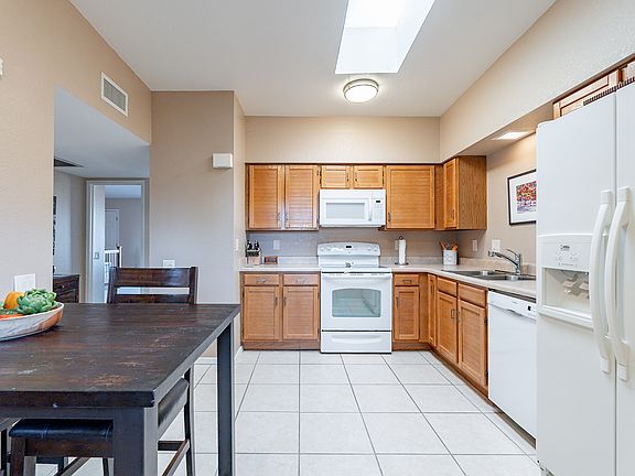 5th image of 1601 W Calle Zuniga