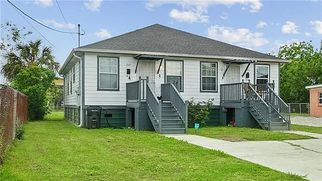2 bed, 1.0 bath, 1440 sqft, $1,425 — Photo 2