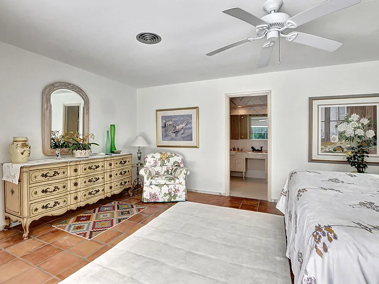 1350 Spanish River Rd — Photo 13