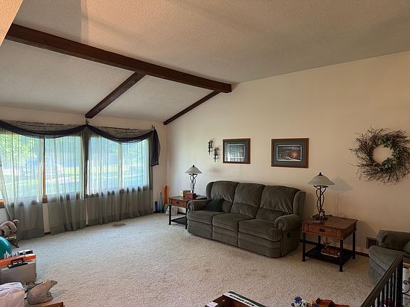 4th image of 2400 208th Ln NW