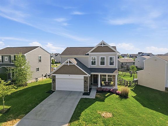 2nd image of 174 Zinfandel Ln