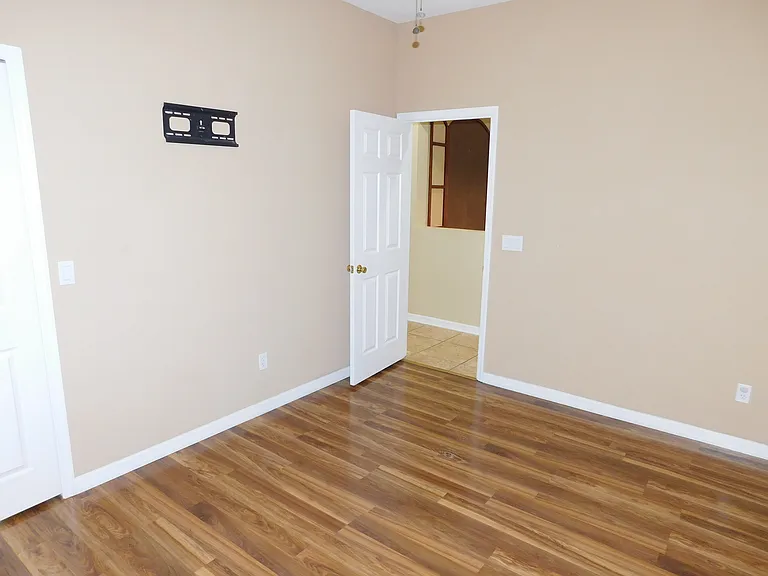 2320 Darlin Cir — Photo 23