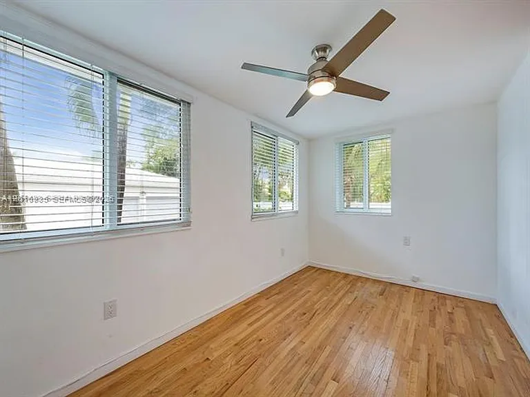 1082 NE 89th St #0 — Photo 11