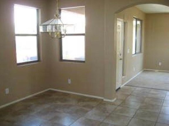 4th image of 8402 S 48th Ln