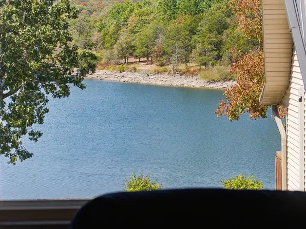 88 Deep Water Circle, Reeds Spring, MO 65737