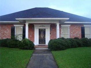 22 Acadia St, Kenner, LA 70065