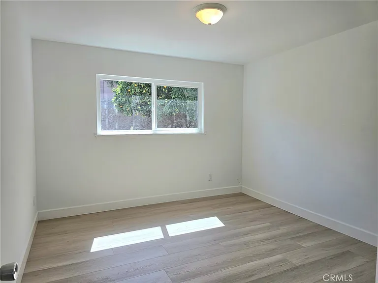 24223 Ambassador Pl — Photo 11