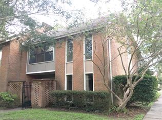 5536 Riverstone Dr, Baton Rouge, LA 70820