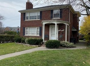 617 Neff Rd, Grosse Pointe, MI 48230