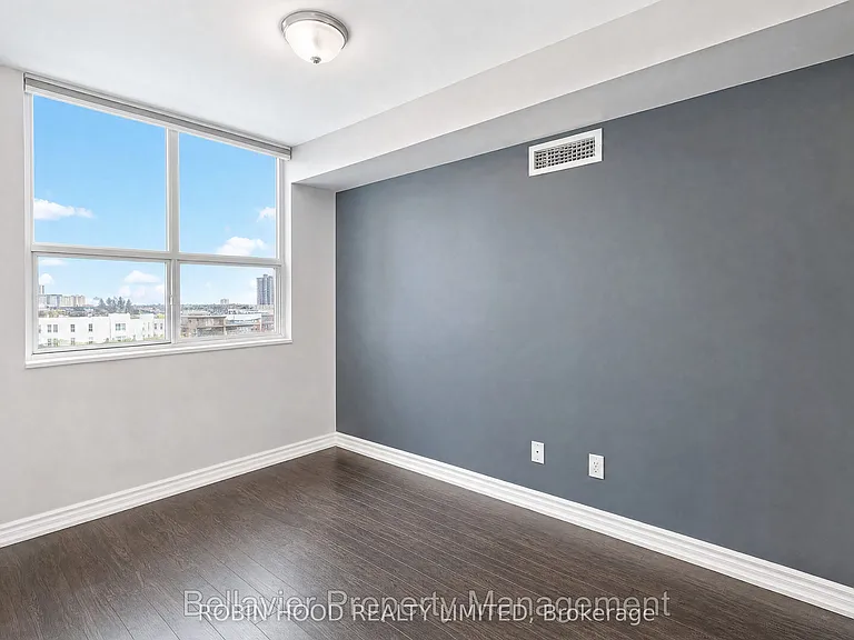 323 Richmond St E #807 — Photo 15