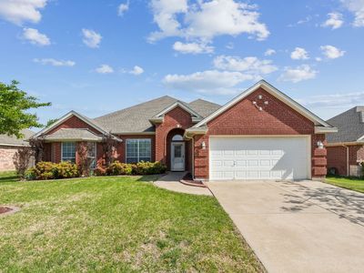 512 Willowview Dr, Saginaw, TX, 76179