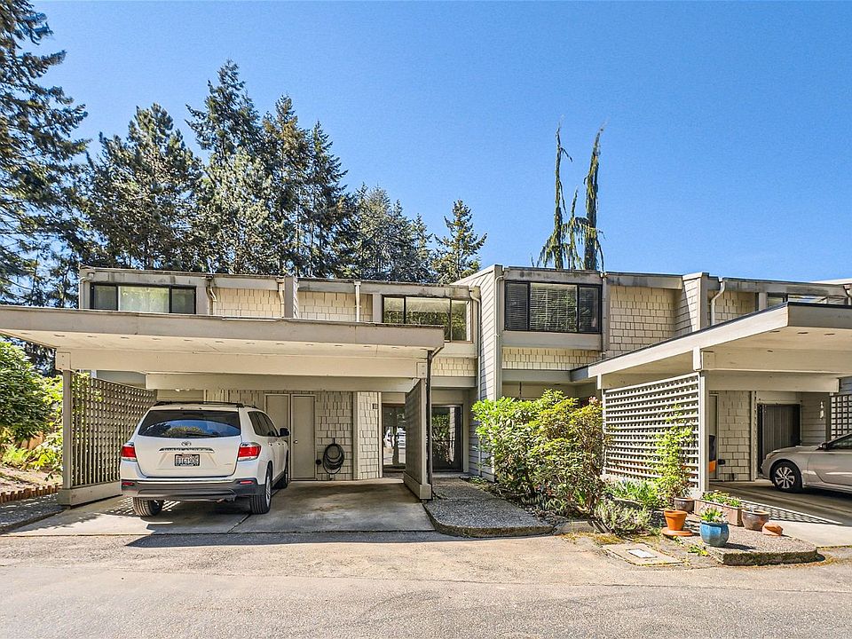 1st image of 22717 Lakeview Dr APT A2
