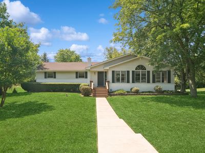 1202 Prairie Ave, Barrington, IL, 60010