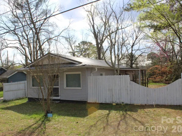 7282 E State Highway 108, Mill Spring, NC 28756